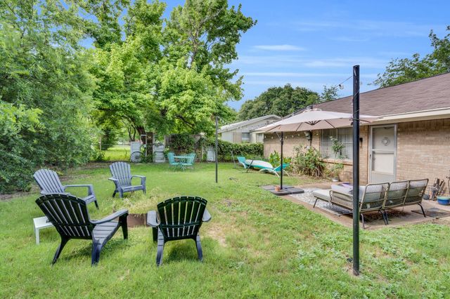 1502 Yucca Street, Midlothian, TX 76065