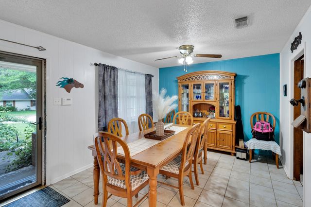 1502 Yucca Street, Midlothian, TX 76065
