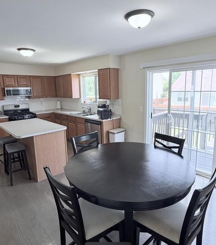 6606 102nd AVENUE, Kenosha, WI 53142