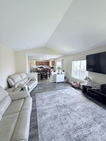 6606 102nd AVENUE, Kenosha, WI 53142