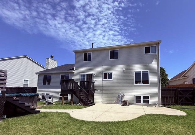 6606 102nd AVENUE, Kenosha, WI 53142