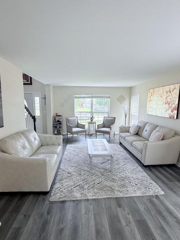 6606 102nd AVENUE, Kenosha, WI 53142