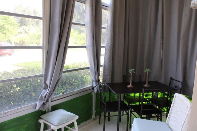 16 Vista Palm Lane 105, Vero Beach, FL 32962