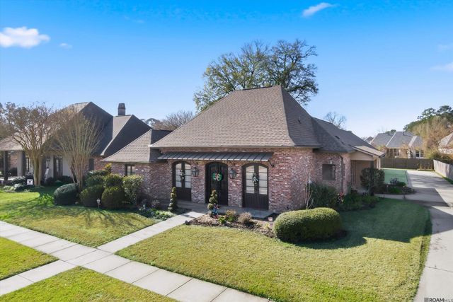 17736 Lake Vista Dr, Greenwell Springs, LA 70739
