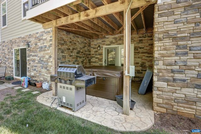 3434 CARROLL CREEK RD, Keswick, VA 22947