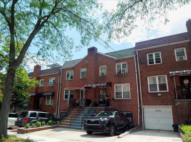 4382 Byron Avenue, Bronx, NY 10466