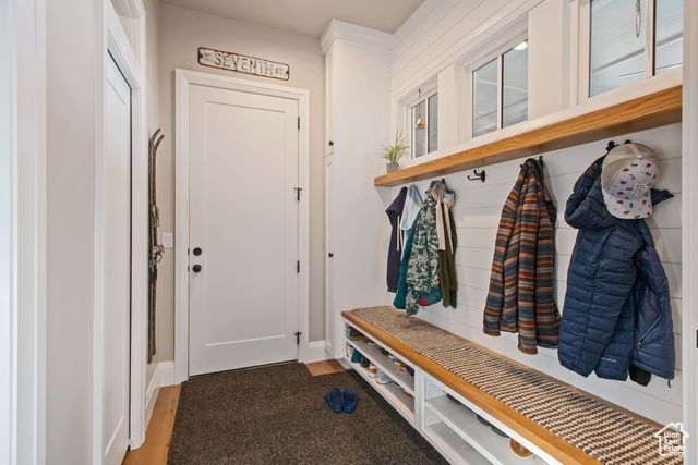 10924 S PADDLE BOARD WAY, South Jordan, UT 84009