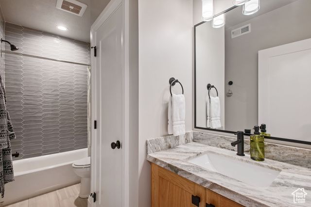 10924 S PADDLE BOARD WAY, South Jordan, UT 84009