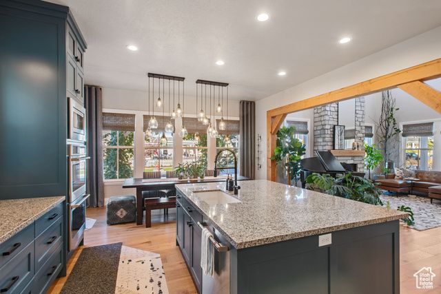 10924 S PADDLE BOARD WAY, South Jordan, UT 84009