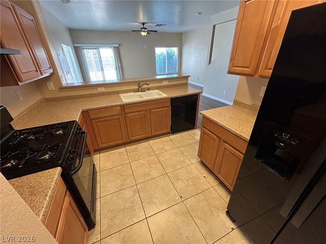 1611 Lefty Garcia Way, Henderson, NV 89002