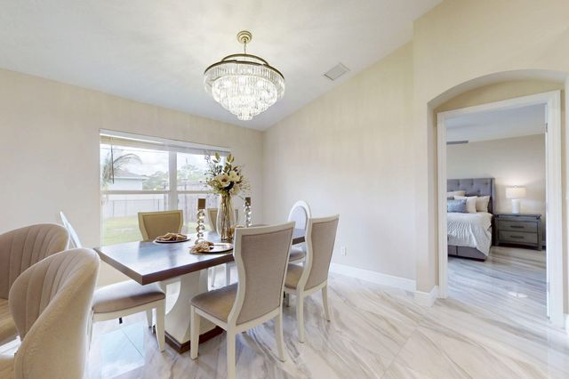 270 SW Parish Terrace, Port St. Lucie, Port St Lucie, FL 34984