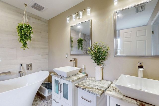 270 SW Parish Terrace, Port St. Lucie, Port St Lucie, FL 34984