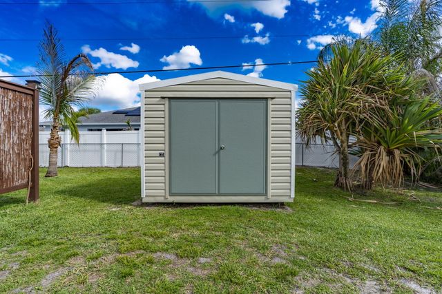 270 SW Parish Terrace, Port St. Lucie, Port St Lucie, FL 34984
