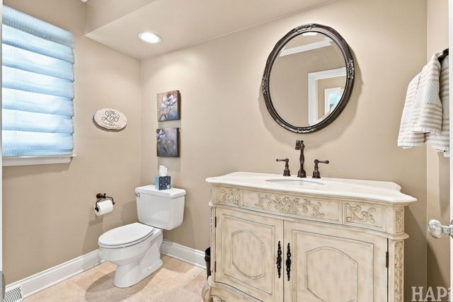 4000 Picardy Drive, Northbrook, IL 60062
