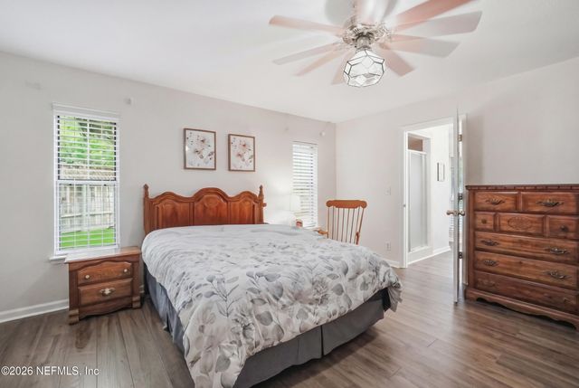 2263 OAK FOREST Drive, Jacksonville Beach, FL 32250
