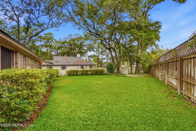 2263 OAK FOREST Drive, Jacksonville Beach, FL 32250