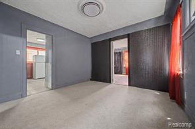 9275 Appoline Street, Detroit, MI 48228