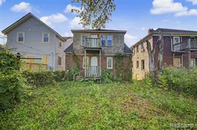 9275 Appoline Street, Detroit, MI 48228