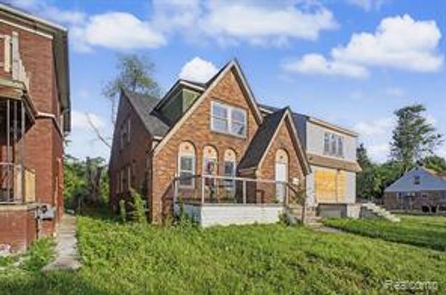 9275 Appoline Street, Detroit, MI 48228