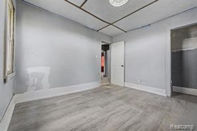 9275 Appoline Street, Detroit, MI 48228