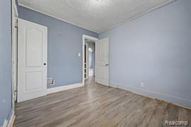 9275 Appoline Street, Detroit, MI 48228
