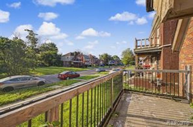 9275 Appoline Street, Detroit, MI 48228