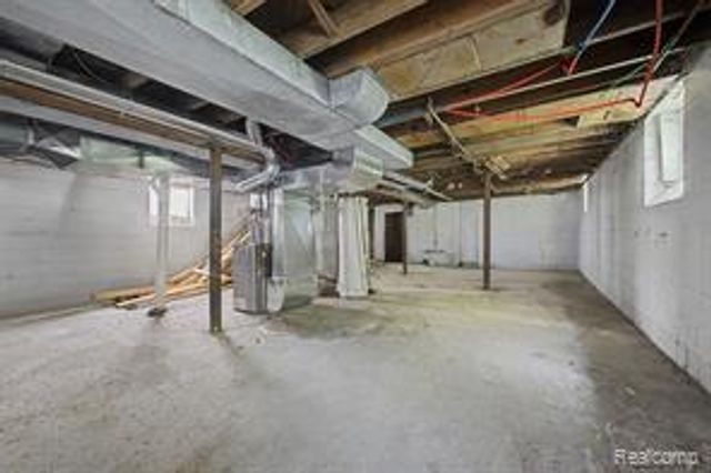 9275 Appoline Street, Detroit, MI 48228