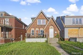 9275 Appoline Street, Detroit, MI 48228