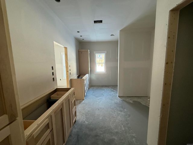 45 Ules Watson Drive, Greenbrier, AR 72058