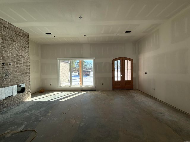 45 Ules Watson Drive, Greenbrier, AR 72058