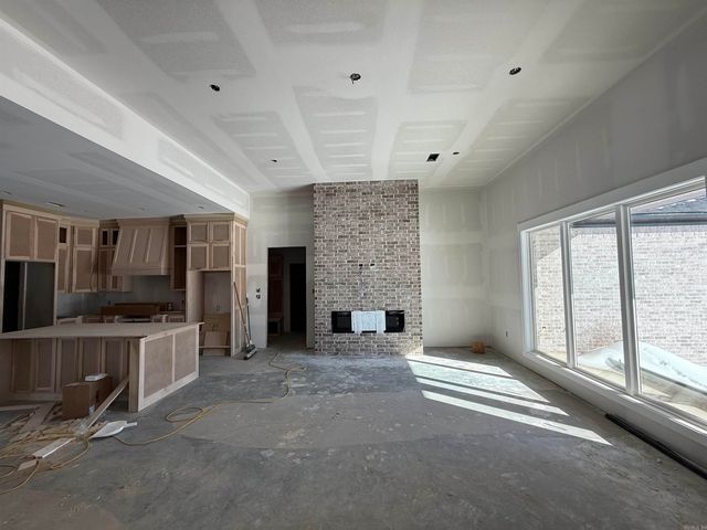 45 Ules Watson Drive, Greenbrier, AR 72058