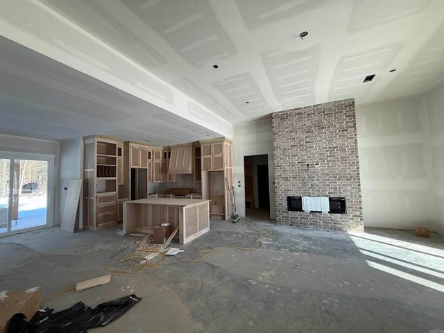 45 Ules Watson Drive, Greenbrier, AR 72058