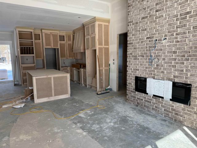 45 Ules Watson Drive, Greenbrier, AR 72058