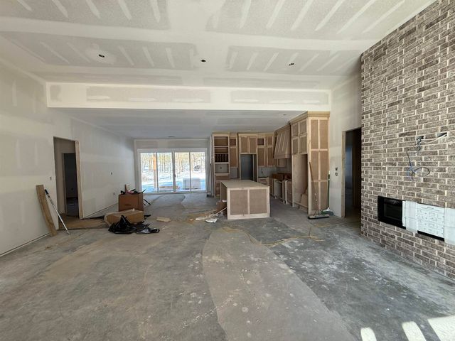 45 Ules Watson Drive, Greenbrier, AR 72058