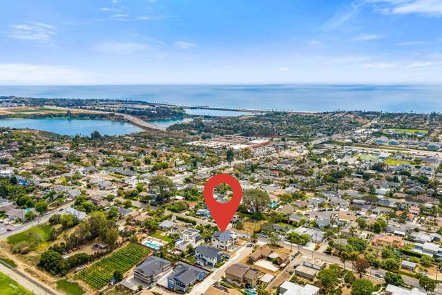 3794 Highland Drive, Carlsbad, CA 92008