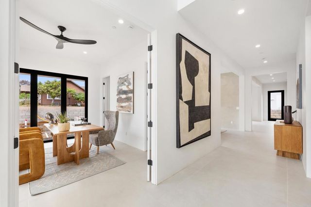 3794 Highland Drive, Carlsbad, CA 92008