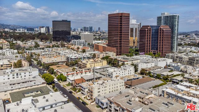 11838 Kiowa Avenue 101, Los Angeles, CA 90049