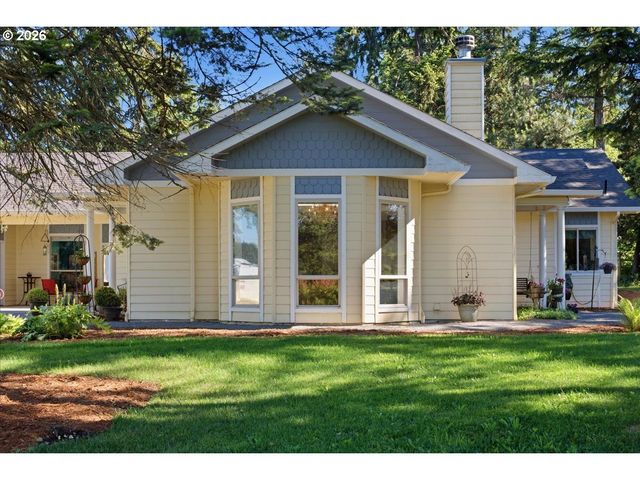 7062 RIVER BEND Dr Ne, Silverton, OR 97381