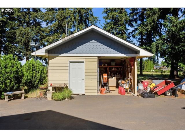 7062 RIVER BEND Dr Ne, Silverton, OR 97381