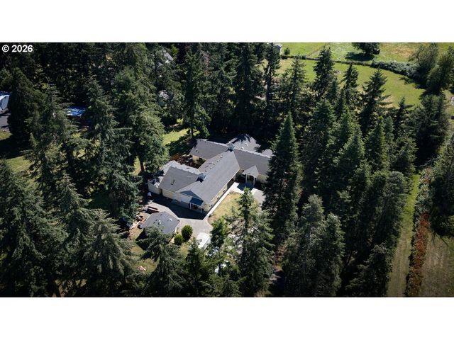 7062 RIVER BEND Dr Ne, Silverton, OR 97381