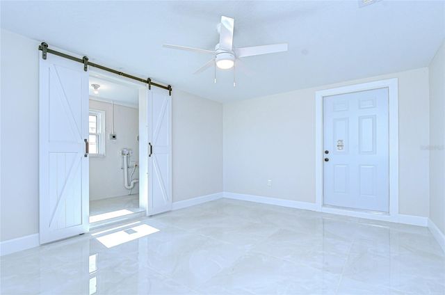 6214 N CLARK AVENUE, Tampa, FL 33614