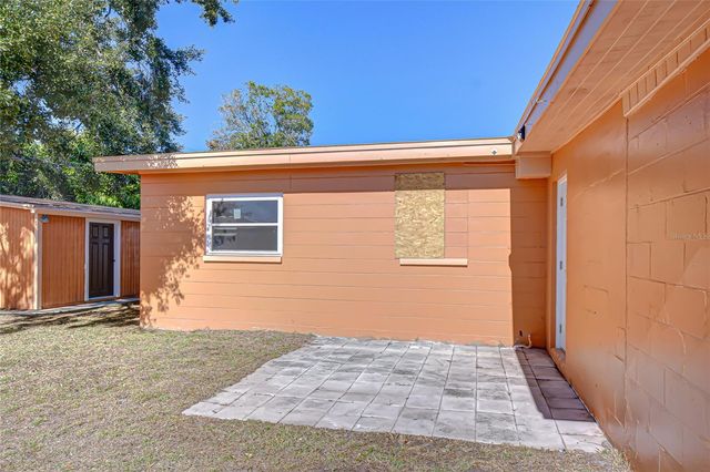 6214 N CLARK AVENUE, Tampa, FL 33614