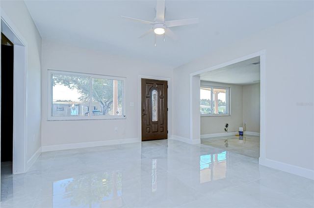 6214 N CLARK AVENUE, Tampa, FL 33614