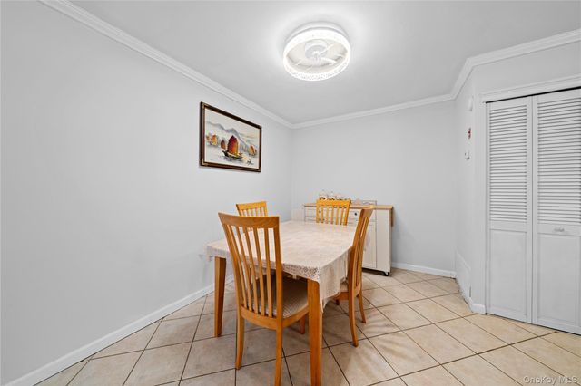 142 Feller Drive, Central Islip, NY 11722