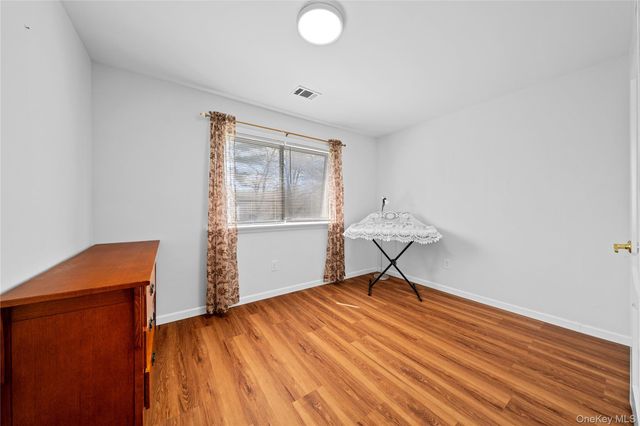 142 Feller Drive, Central Islip, NY 11722
