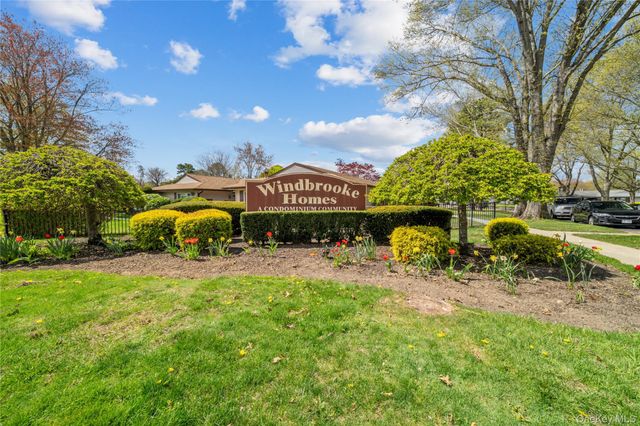 142 Feller Drive, Central Islip, NY 11722