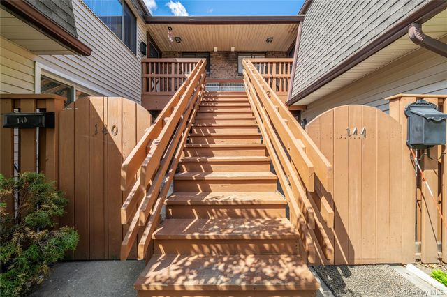 142 Feller Drive, Central Islip, NY 11722