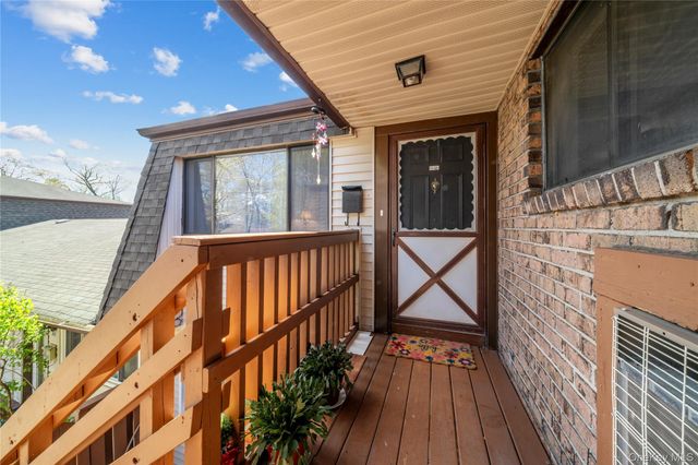 142 Feller Drive, Central Islip, NY 11722