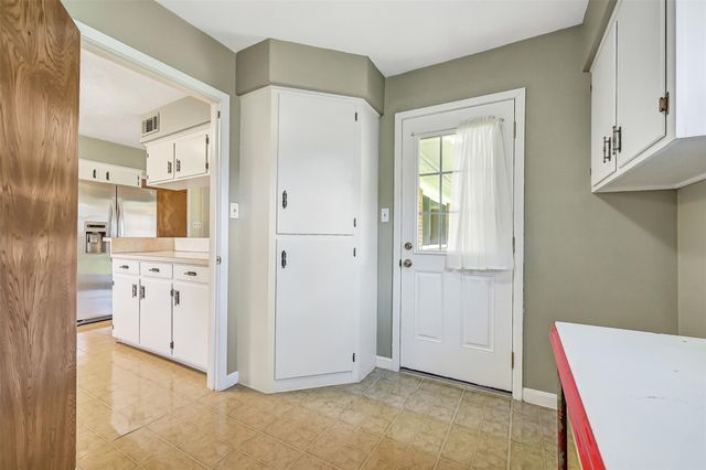 1630 Beachcomber Lane, Houston, TX 77062