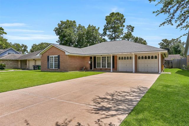 1630 Beachcomber Lane, Houston, TX 77062